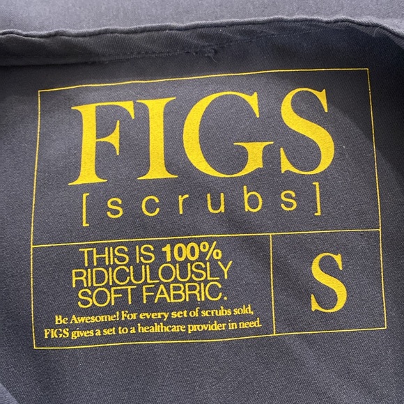 3 FIGS Technical Collection Scrub Tops Bundle - Navy, Teal and Black - Picture 11 of 11